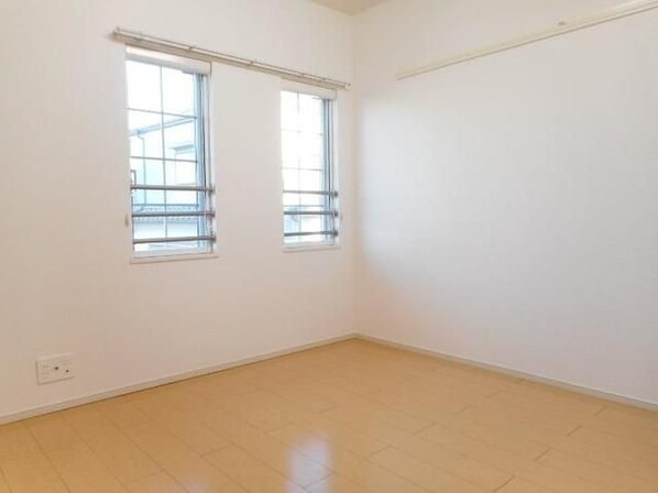 ブルックサイド摂津の物件内観写真